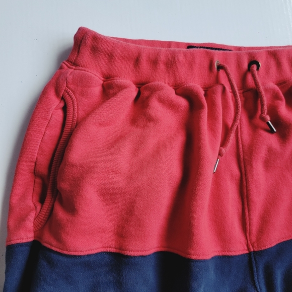 10.Deep Colourblock Fleece Shorts - Picture 4 of 6